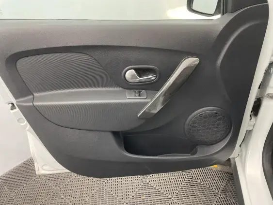 DACIA SANDERO II - voiture d'occasion - Photo 18