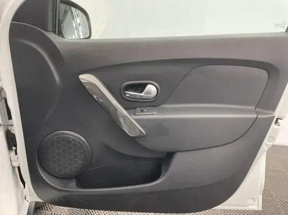 DACIA SANDERO II - voiture d'occasion - Photo 19