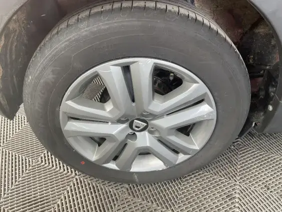 DACIA SANDERO III - voiture d'occasion - Photo 25