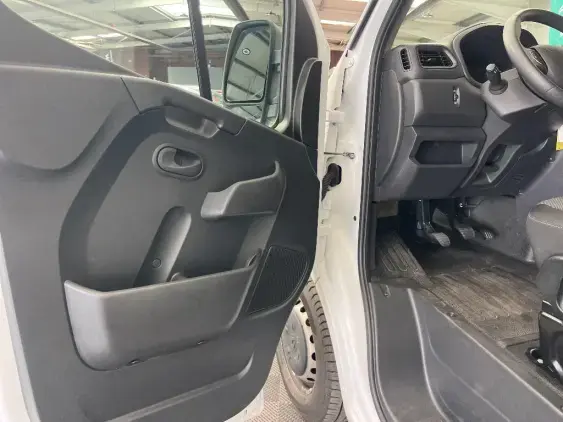 RENAULT MASTER FG III - voiture d'occasion - Photo 19