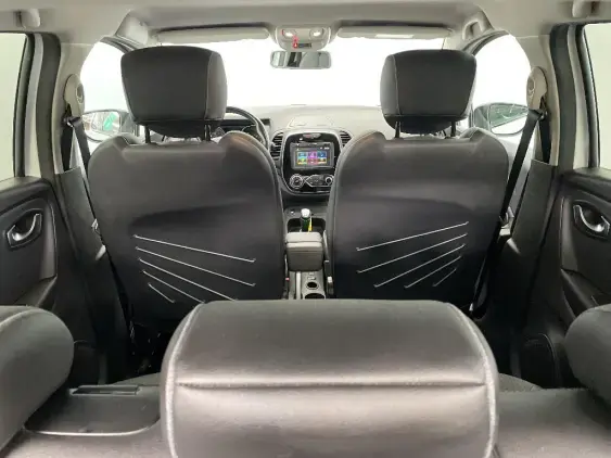 RENAULT CAPTUR - voiture d'occasion - Photo 16