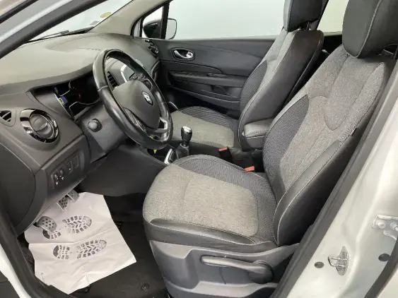 RENAULT CAPTUR - voiture d'occasion - Photo 18
