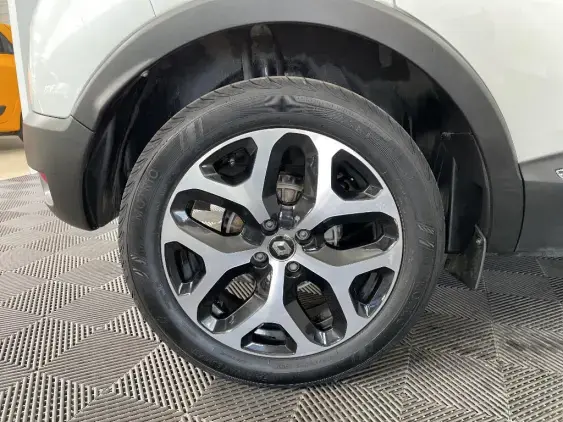 RENAULT CAPTUR - voiture d'occasion - Photo 25