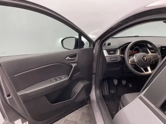 RENAULT CAPTUR II - voiture d'occasion - Photo 19