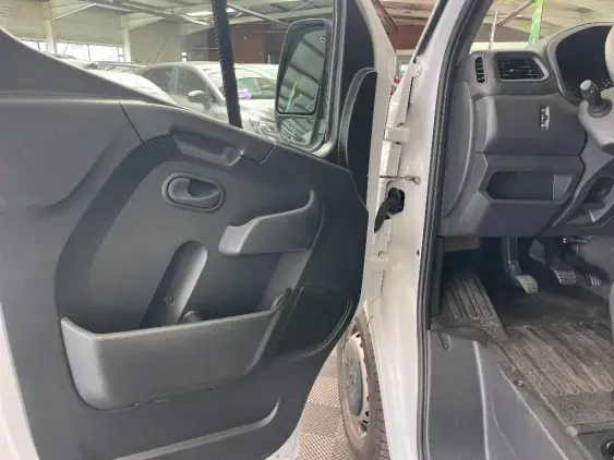 RENAULT MASTER FG III - voiture d'occasion - Photo 19