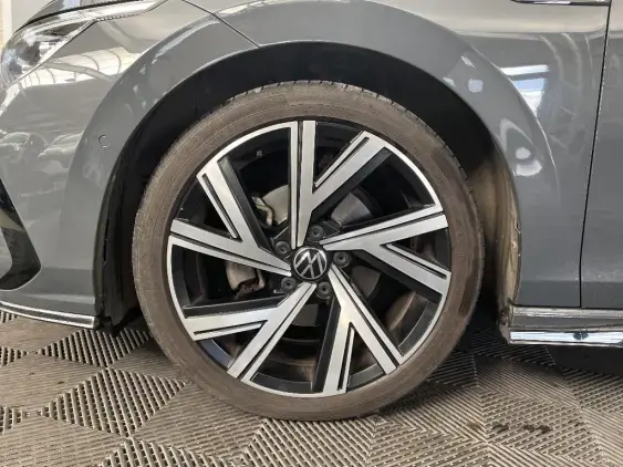 VOLKSWAGEN GOLF VIII - voiture d'occasion - Photo 23