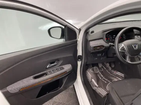 DACIA SANDERO III - voiture d'occasion - Photo 19