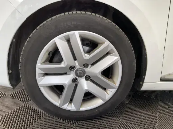 RENAULT CLIO REVERSIBLE V - voiture d'occasion - Photo 23