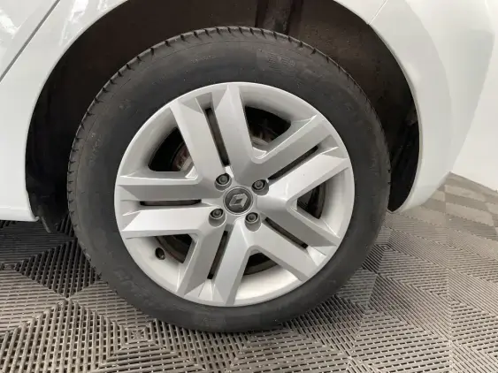 RENAULT CLIO REVERSIBLE V - voiture d'occasion - Photo 24