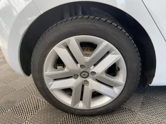 RENAULT CLIO REVERSIBLE V - voiture d'occasion - Photo 25