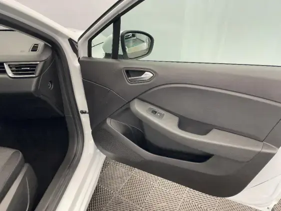 RENAULT CLIO REVERSIBLE V - voiture d'occasion - Photo 19