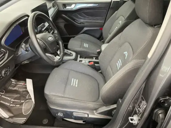 FORD FOCUS IV - voiture d'occasion - Photo 18