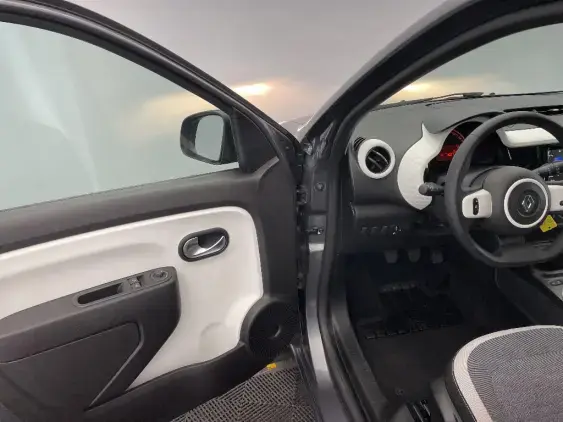 RENAULT TWINGO III - voiture d'occasion - Photo 19