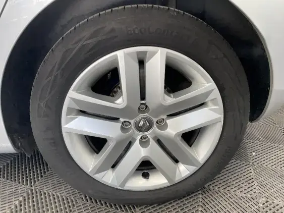 RENAULT CLIO V - voiture d'occasion - Photo 24