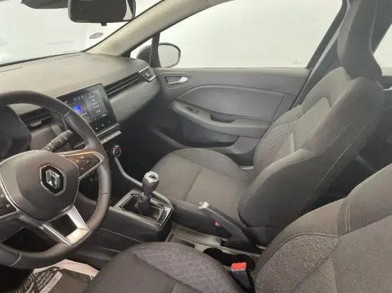 RENAULT CLIO V - voiture d'occasion - Photo 18
