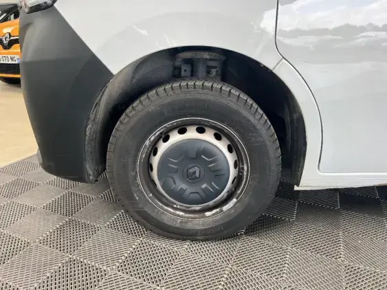 RENAULT MASTER FG III - voiture d'occasion - Photo 23