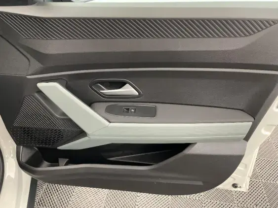 DACIA DUSTER III - voiture d'occasion - Photo 20