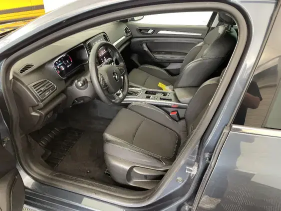 RENAULT MEGANE IV - voiture d'occasion - Photo 18