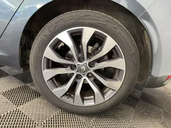 RENAULT MEGANE IV - voiture d'occasion - Photo 24