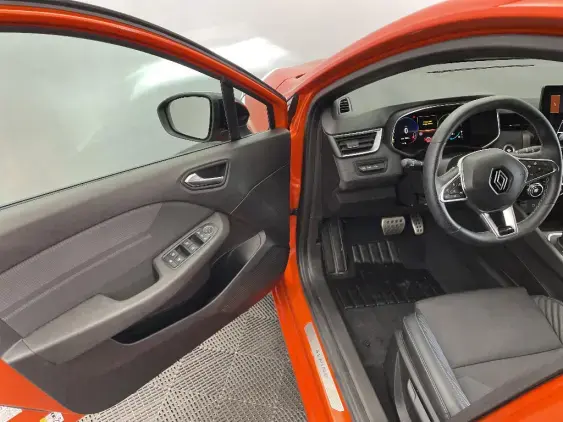 RENAULT CLIO V - voiture d'occasion - Photo 19