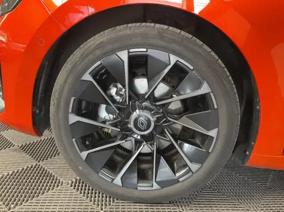 RENAULT CLIO V - voiture d'occasion - Photo 23