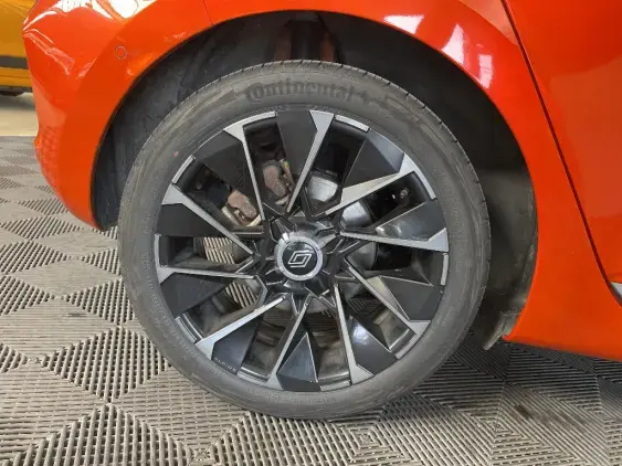 RENAULT CLIO V - voiture d'occasion - Photo 25