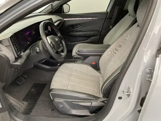 RENAULT MEGANE V - voiture d'occasion - Photo 18