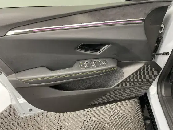 RENAULT MEGANE V - voiture d'occasion - Photo 19