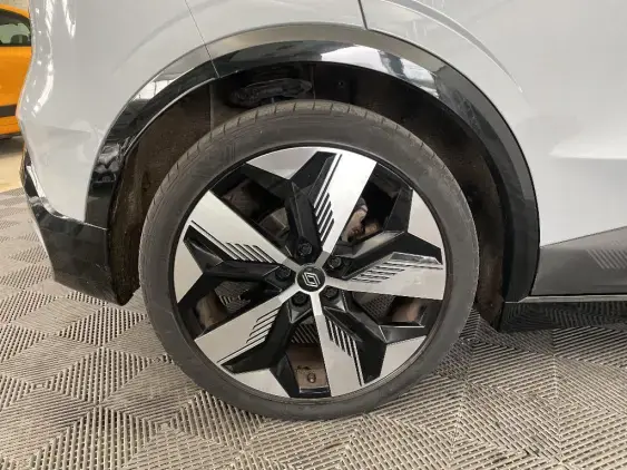 RENAULT MEGANE V - voiture d'occasion - Photo 25