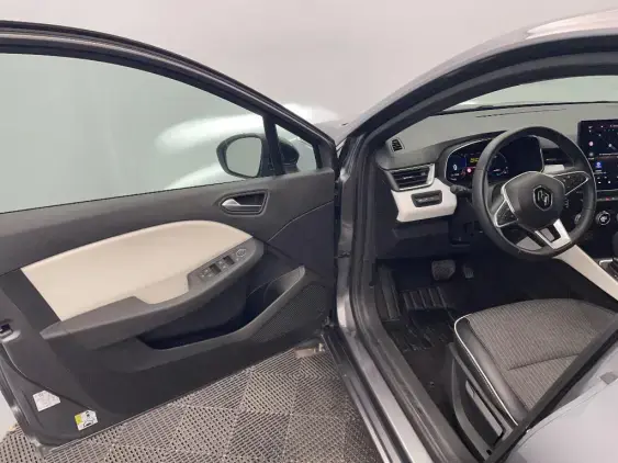 RENAULT CLIO V - voiture d'occasion - Photo 19