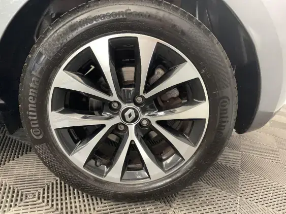 RENAULT CLIO V - voiture d'occasion - Photo 24