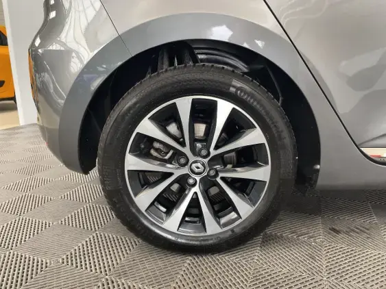 RENAULT CLIO V - voiture d'occasion - Photo 25