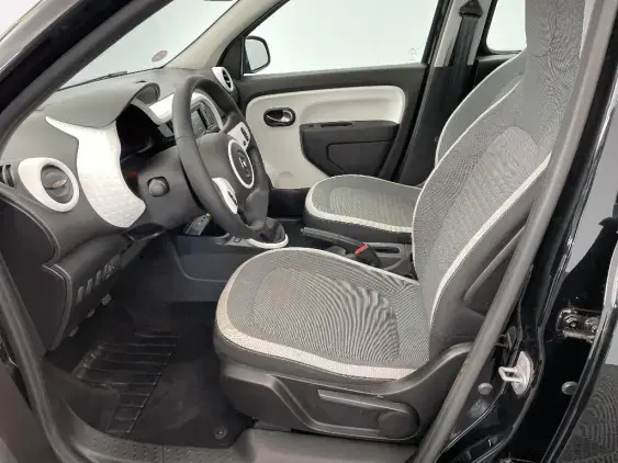 RENAULT TWINGO III - voiture d'occasion - Photo 17