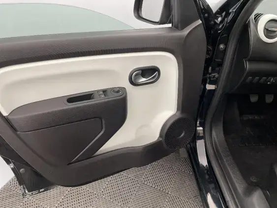 RENAULT TWINGO III - voiture d'occasion - Photo 18