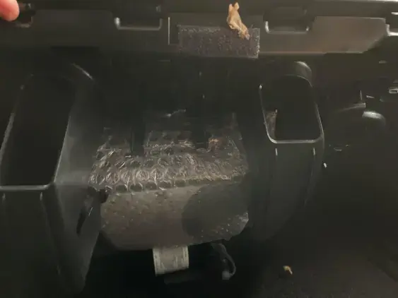 RENAULT TWINGO III - voiture d'occasion - Photo 17