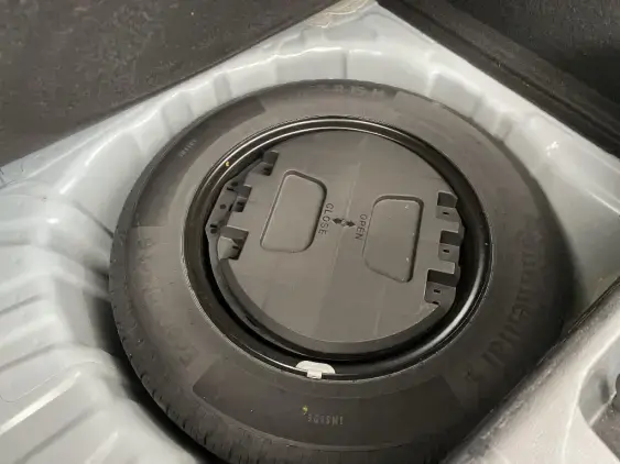 RENAULT CLIO V - voiture d'occasion - Photo 17