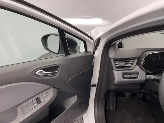 RENAULT CLIO V - voiture d'occasion - Photo 19