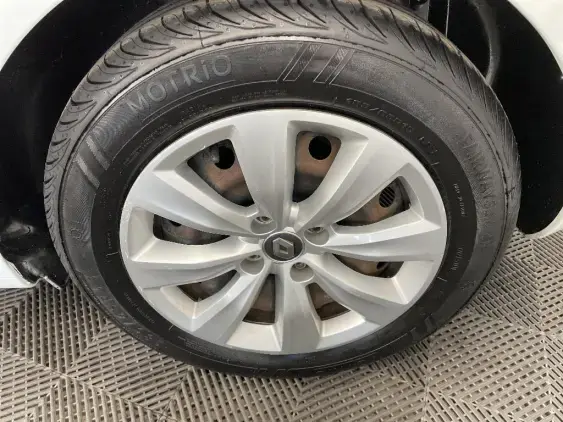 RENAULT CLIO V - voiture d'occasion - Photo 24