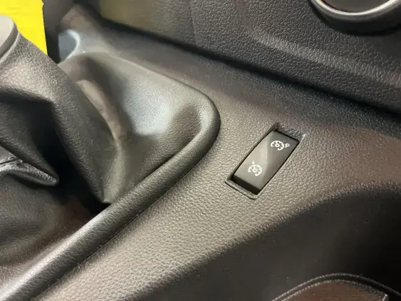 RENAULT MASTER III - voiture d'occasion - Photo 21