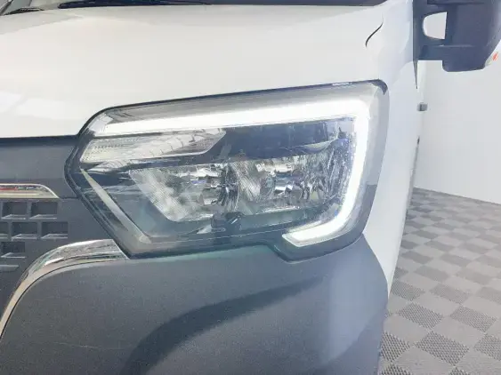 RENAULT MASTER III - voiture d'occasion - Photo 22