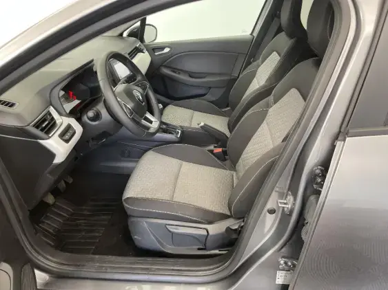 RENAULT CLIO V - voiture d'occasion - Photo 18