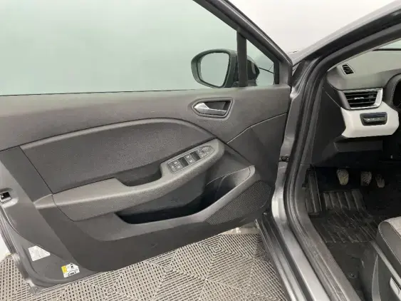 RENAULT CLIO V - voiture d'occasion - Photo 19
