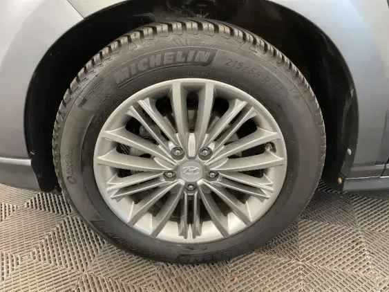 HYUNDAI KONA - voiture d'occasion - Photo 23