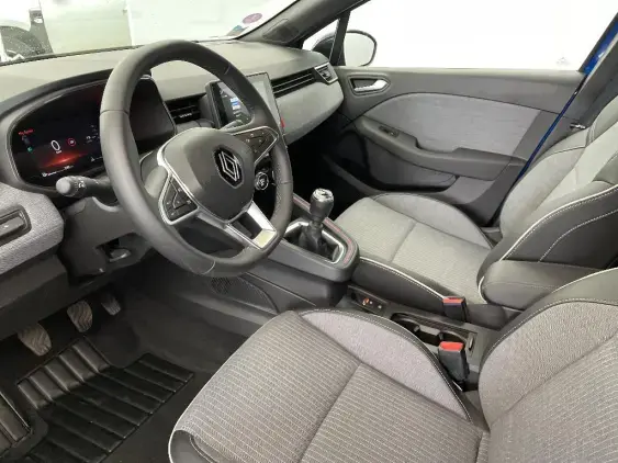 RENAULT CLIO V - voiture d'occasion - Photo 18