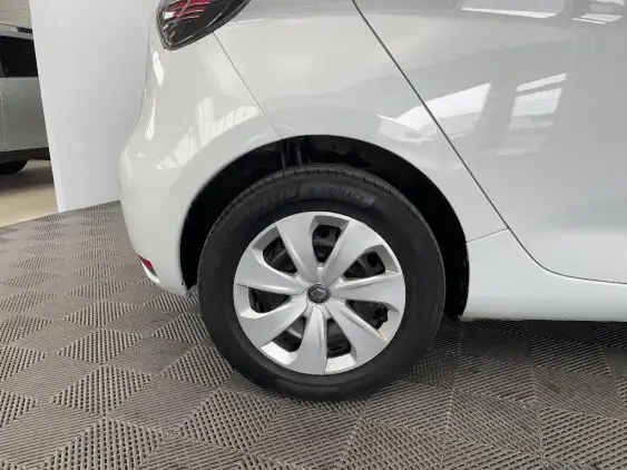 RENAULT ZOE - voiture d'occasion - Photo 25