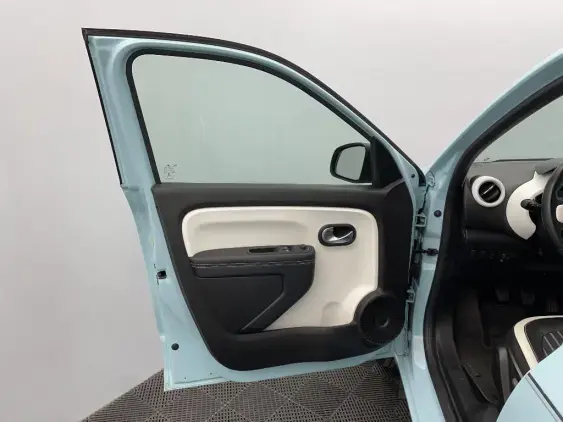 RENAULT TWINGO III - voiture d'occasion - Photo 19