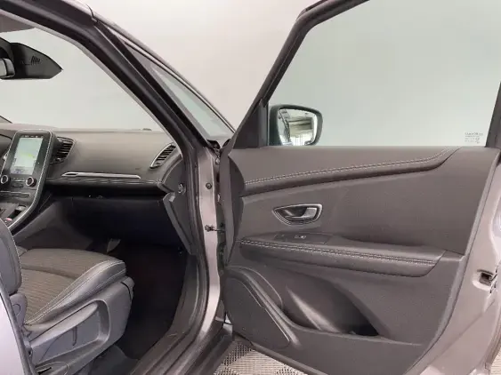 RENAULT SCENIC IV - voiture d'occasion - Photo 20