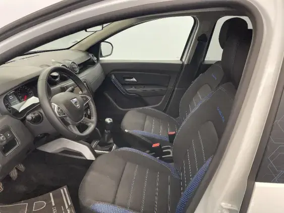 DACIA DUSTER II - voiture d'occasion - Photo 18