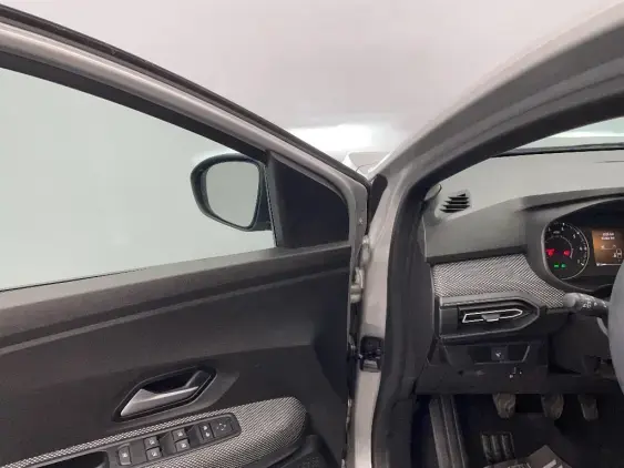 DACIA SANDERO III - voiture d'occasion - Photo 19