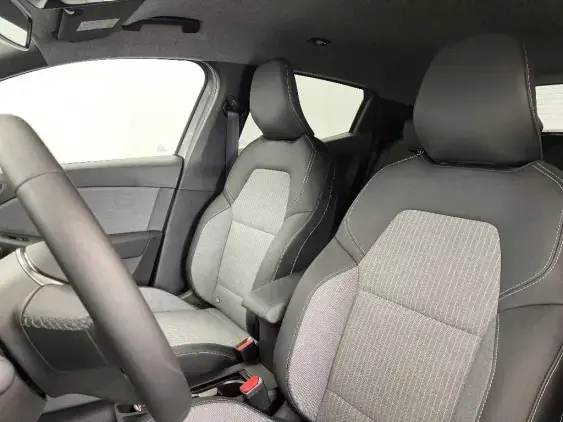 RENAULT CLIO V - voiture d'occasion - Photo 18